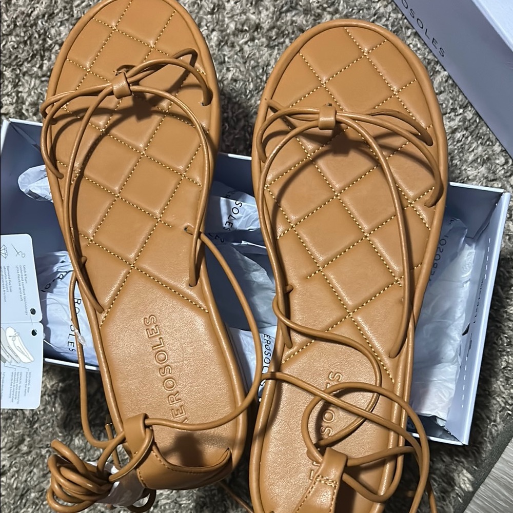 Brand new Aerosoles Women's Tan Sandals